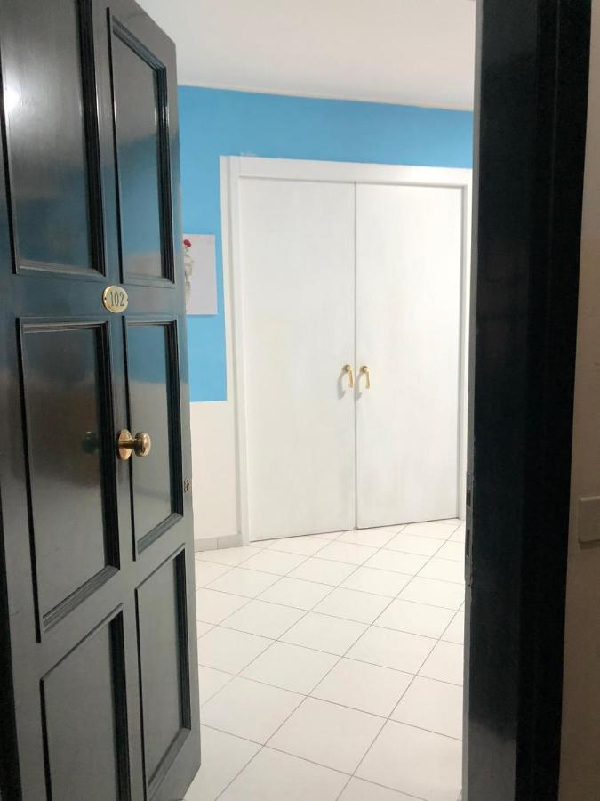 La Casa Di Dafne Apartment เมสซีนา ภายนอก รูปภาพ